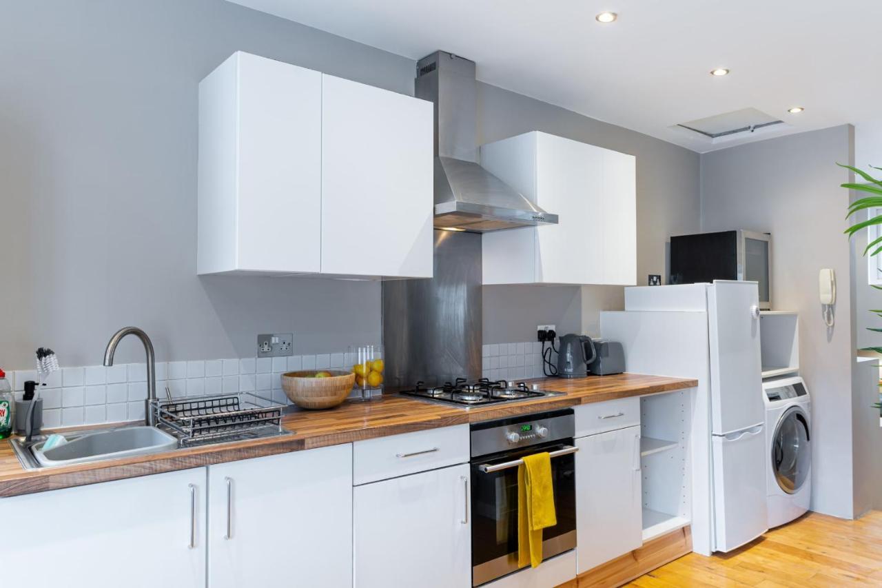 Апартаменти Stylish Shepherds Bush Flat Лондон Екстер'єр фото