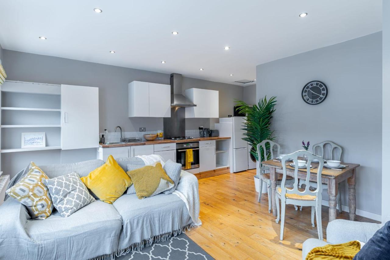 Апартаменти Stylish Shepherds Bush Flat Лондон Екстер'єр фото